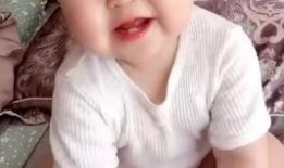 西瓜妹吃瓜的视频,甜蜜瞬间，瓜香四溢