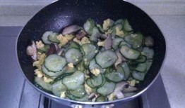 香菇瓜怎么吃,香菇瓜的多样美味吃法探索