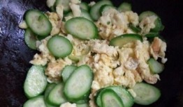 吃瓜菇凉爱吃瓜怎么回事,揭秘爱吃瓜背后的趣味人生