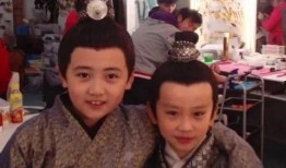 吃瓜眼神变化,揭秘吃瓜背后的心理变化