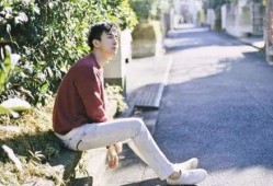 吃校草的瓜,揭秘校草背后的甜蜜秘密