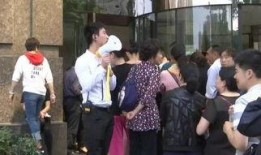 任县吃瓜群众事件,网络舆论下的社会现象解析