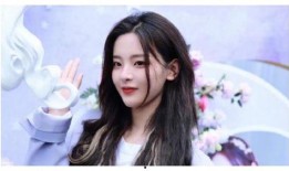 女生频繁发吃瓜,揭秘女生频繁“吃瓜”背后的社交心理