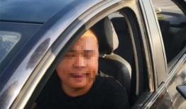 吃瓜大叔奇葩汽车