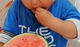 吃瓜吃饭自己家,品味自家生活点滴