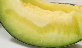 吃蜜瓜的勺子,品味夏日清凉的甜蜜瞬间