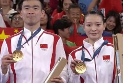 奥运冠军吃瓜,揭秘冠军背后的生活点滴