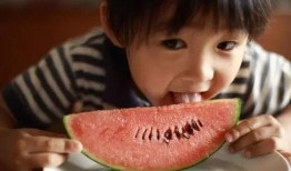 吃瓜西瓜被打掉,吃瓜西瓜被打掉背后的真相揭秘