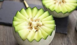 吃小蜜瓜有坏处吗,食用需谨慎，揭秘潜在坏处